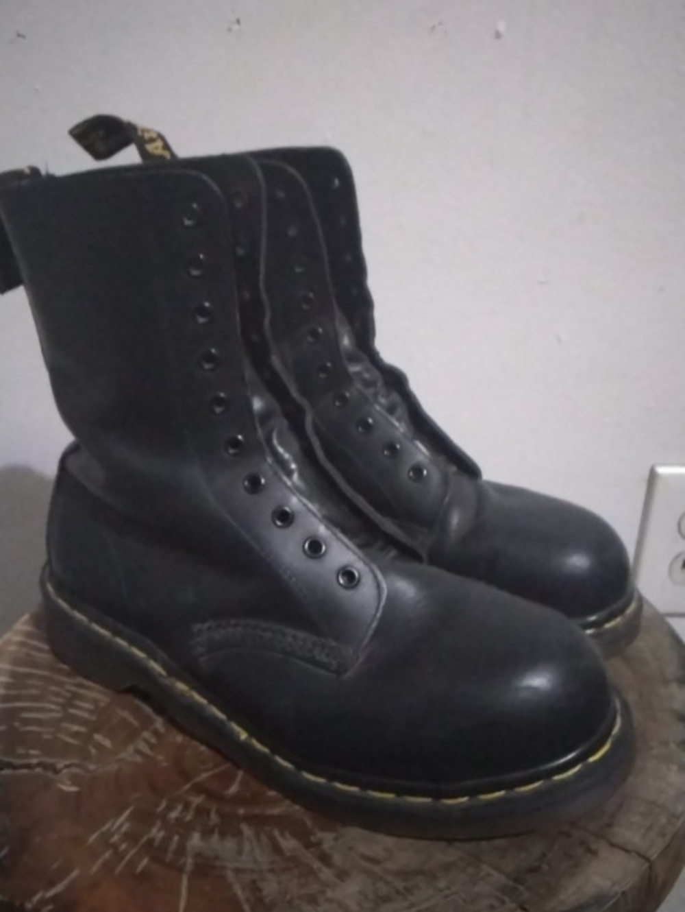 Vintage Authentic Dr. Air Wair Martens Steel Toe Combat Boots Men's Sz 6
